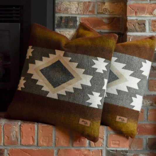 Cotacachi Pillow Cover