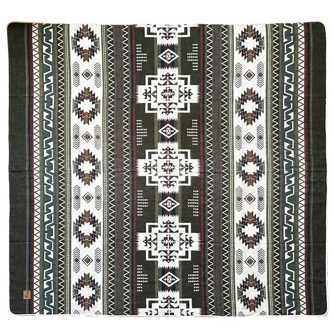 Milagro Aztec Reversible Blanket