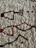 Load image into Gallery viewer, Skoura Handwoven Moroccan Wool Rug 3x5
