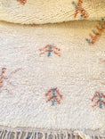 Load image into Gallery viewer, Chigaga Handwoven Moroccan Wool Rug 5x8