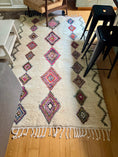 Load image into Gallery viewer, Jamila Handwoven Moroccan Wool Rug 5x8