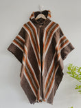 Load image into Gallery viewer, Cajas Wool Poncho
