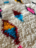 Load image into Gallery viewer, Benslimane Handwoven Moroccan Wool Rug 3x5