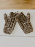 Load image into Gallery viewer, Alpaca Fingerless Gloves