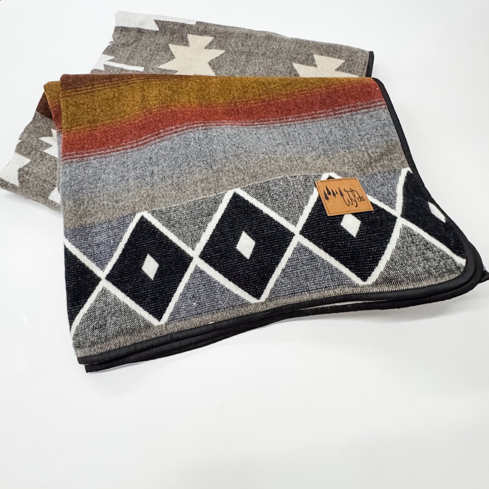 Cotacachi Aztec Reversible Blanket
