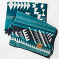Load image into Gallery viewer, Manta Aztec Reversible Blanket