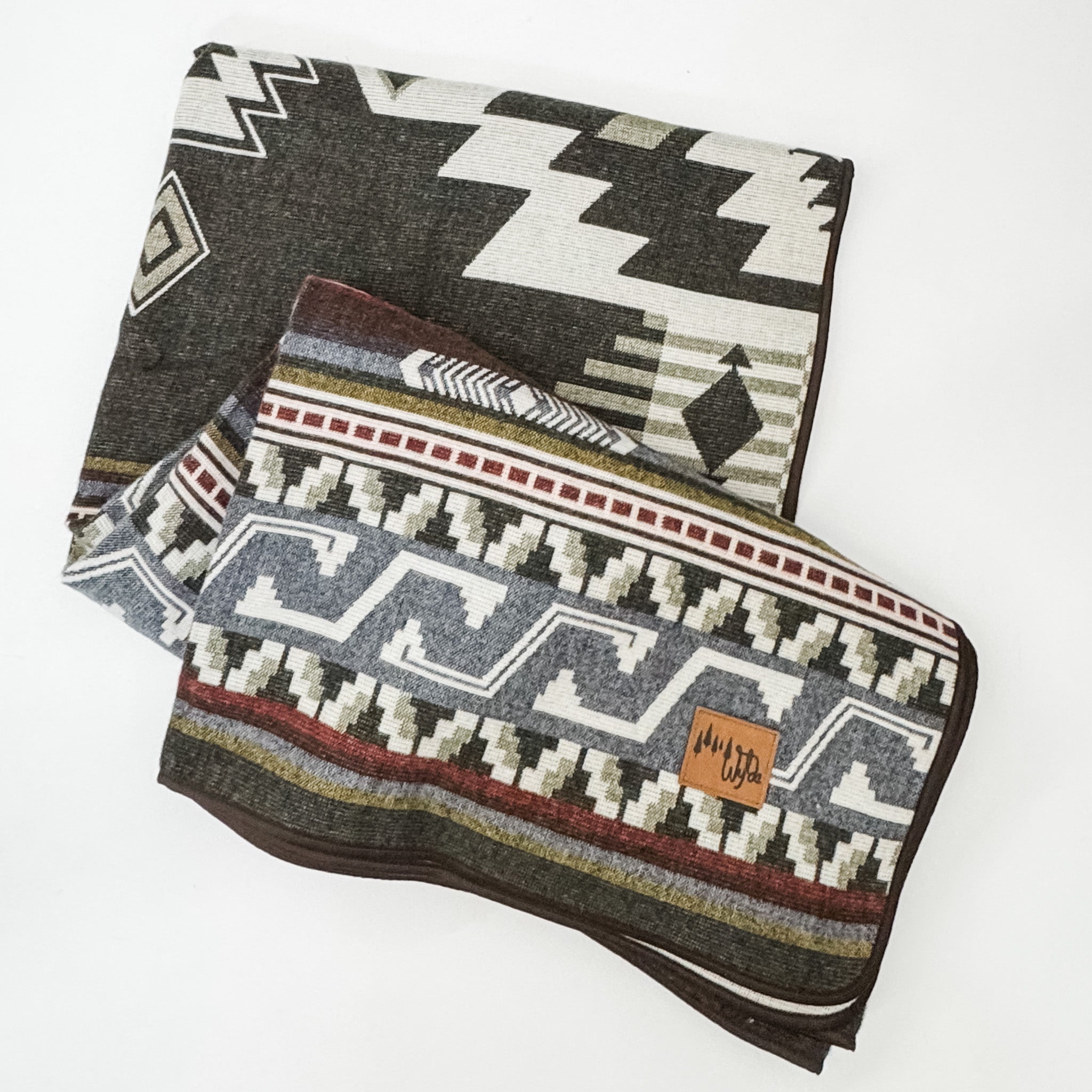 Yasuni Aztec Reversible Blanket