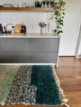Load image into Gallery viewer, Rayan Handwoven Moroccan Wool Rug 4x5.5