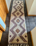 Load image into Gallery viewer, Rimsha Wool Runner Rug 2.5x9.5