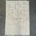 Load image into Gallery viewer, Menna Handwoven Moroccan Mrirt Wool Rug 6x8.5