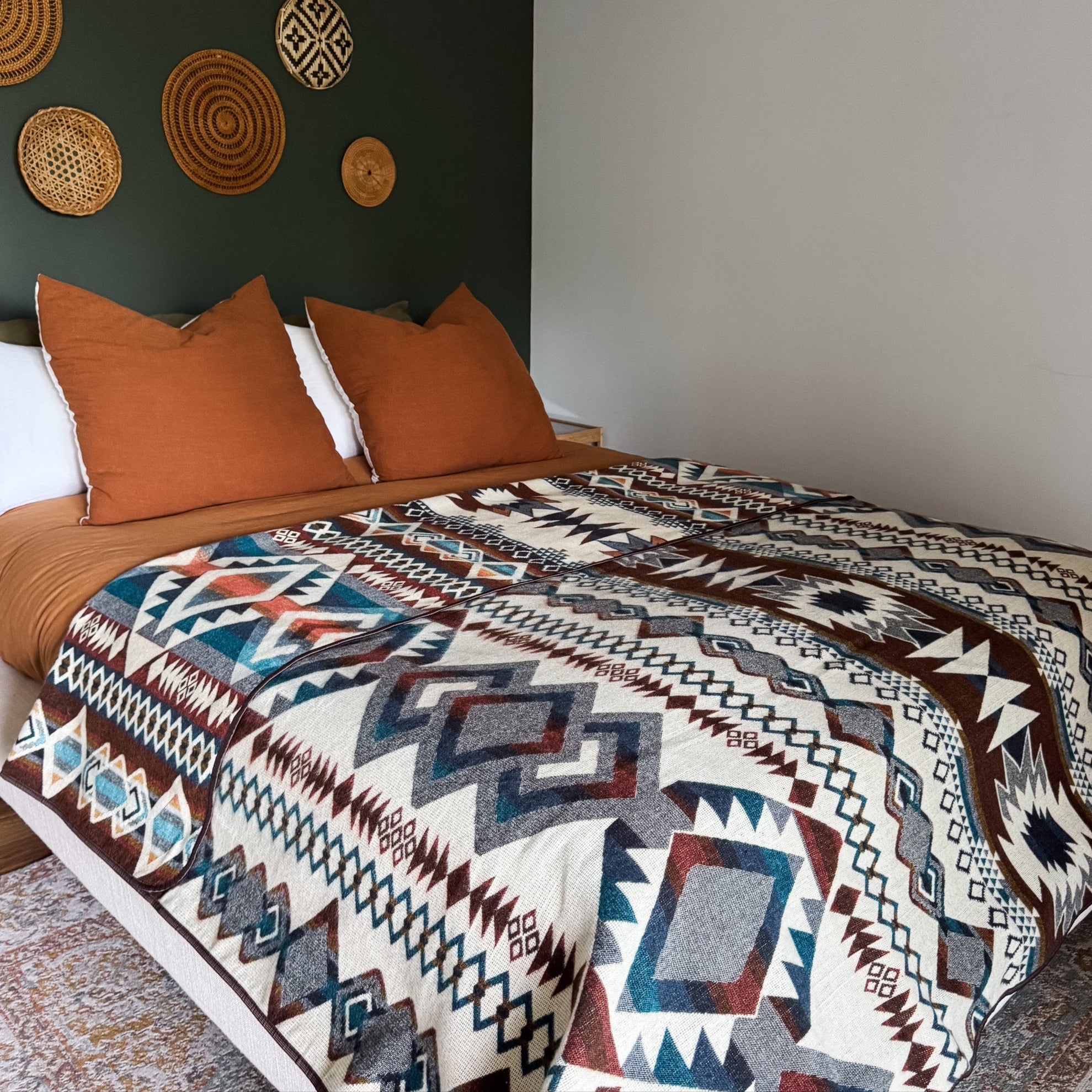 Laguna Aztec Reversible Blanket
