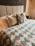 Load image into Gallery viewer, Boza Aztec Reversible Blanket