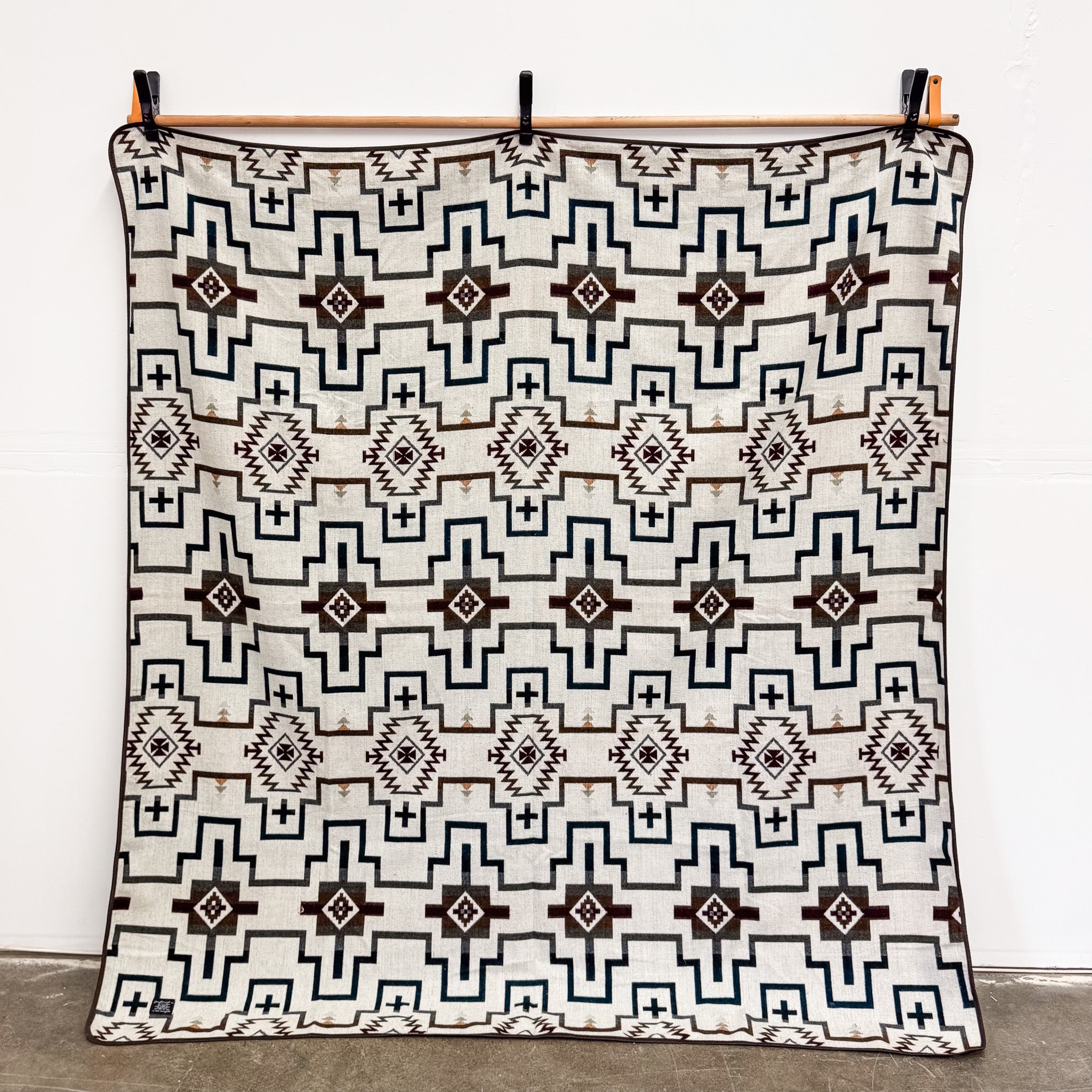 Laguna Aztec Reversible Blanket