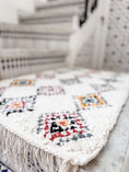 Load image into Gallery viewer, Wadia Cotton Moroccan Rug 2x3