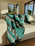 Load image into Gallery viewer, Manta Aztec Reversible Blanket
