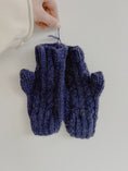 Load image into Gallery viewer, Alpaca Fingerless Gloves
