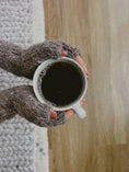 Load image into Gallery viewer, Alpaca Fingerless Gloves