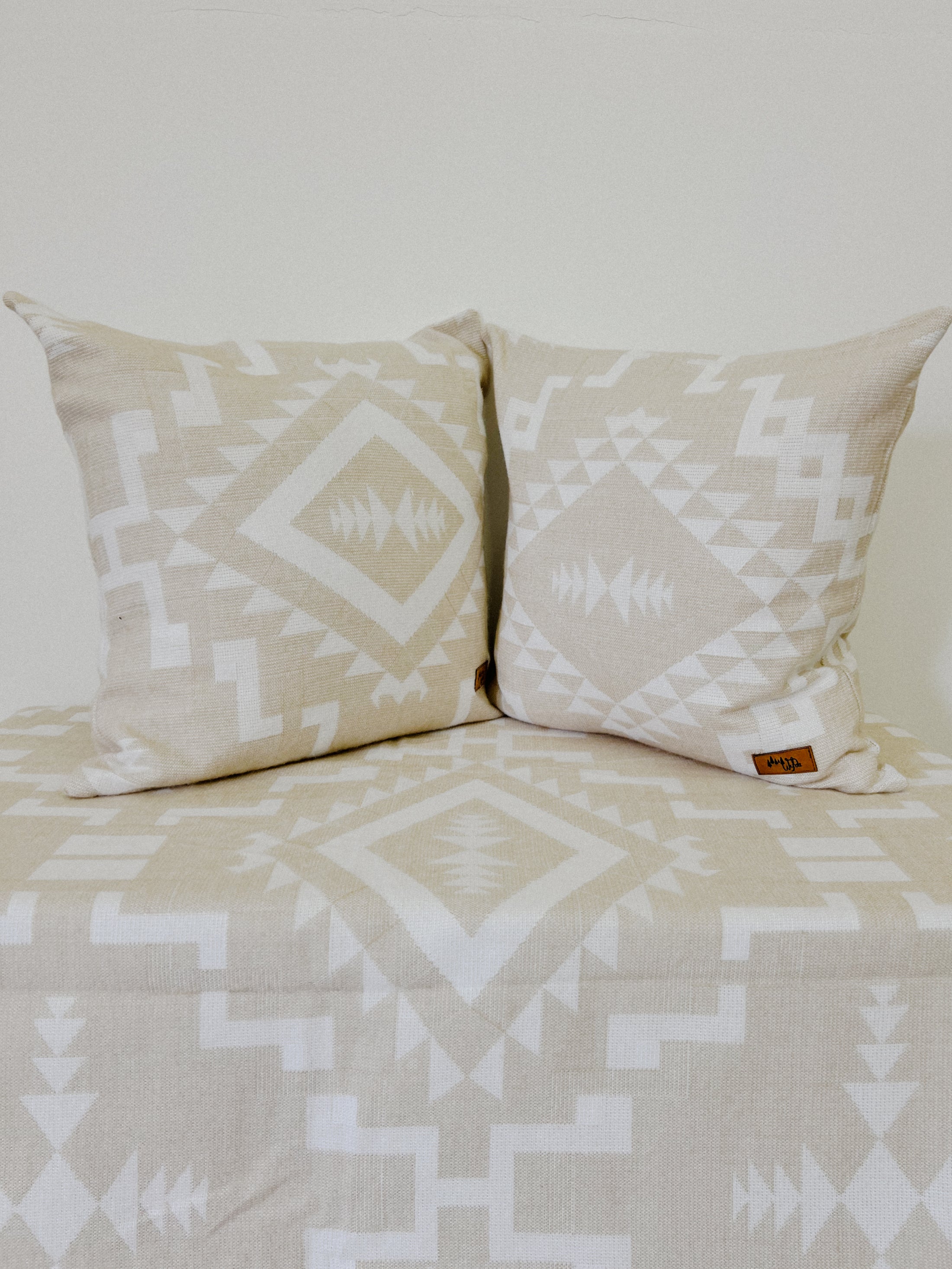 Coca King Blanket/2 Coca Beige Pillow Covers Bundle