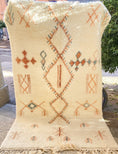 Load image into Gallery viewer, Chigaga Handwoven Moroccan Wool Rug 5x8