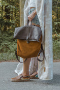 Load image into Gallery viewer, Torres Leather Fold-Over Backpack
