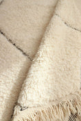 Load image into Gallery viewer, Beni Ourain Moroccan Wool Rug - Diamonds
