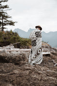 Load image into Gallery viewer, Milagro Aztec Reversible Blanket
