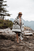 Load image into Gallery viewer, Milagro Aztec Reversible Blanket