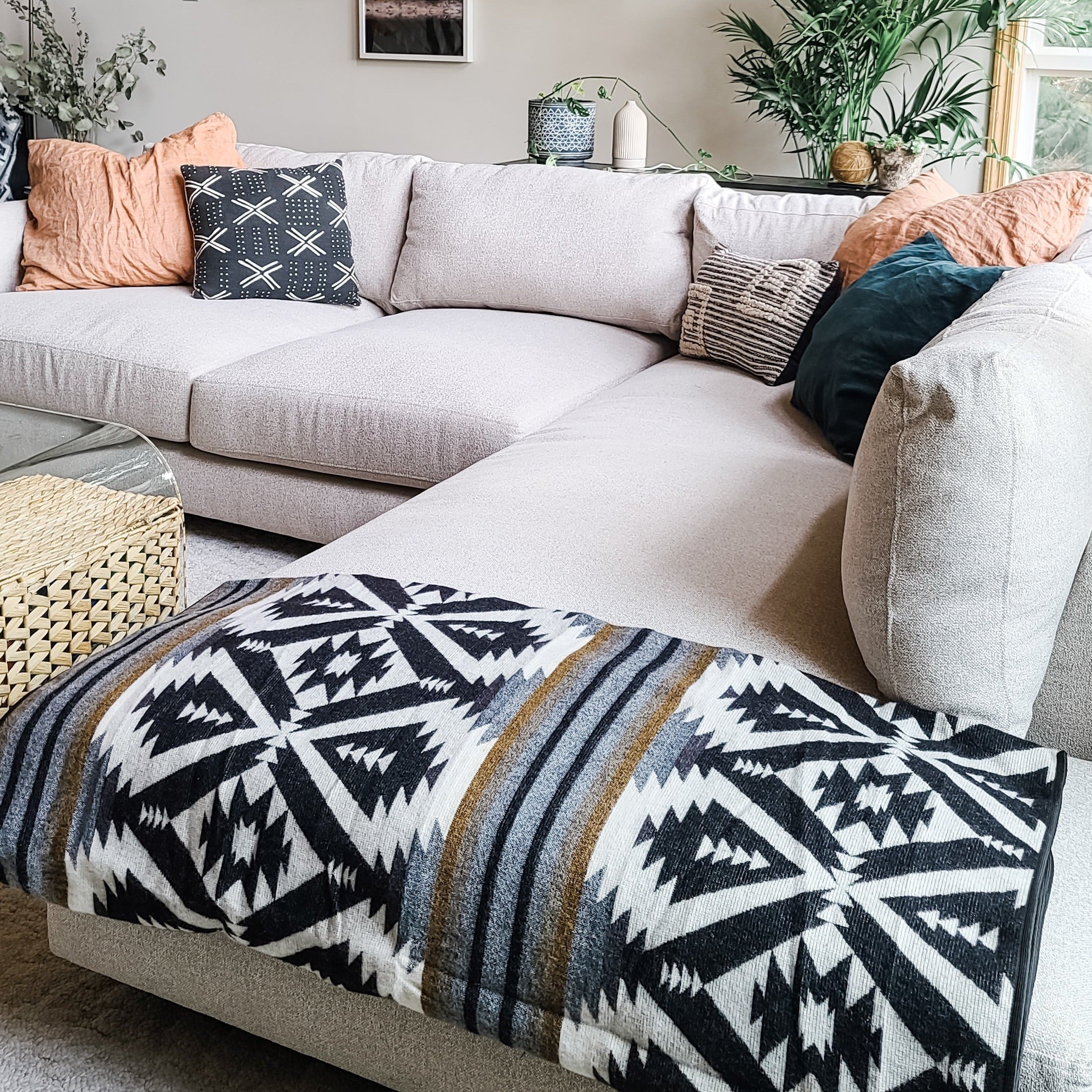 Zaruma Reversible Blanket