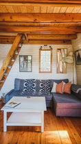 Load image into Gallery viewer, Zaruma Reversible Blanket