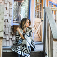 Load image into Gallery viewer, Zaruma Reversible Blanket
