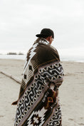 Load image into Gallery viewer, Yasuni Aztec Reversible Blanket