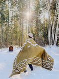 Load image into Gallery viewer, Isabela Zapotec Reversible Blanket