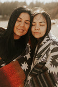 Load image into Gallery viewer, Machala Aztec Diamond Reversible Blanket