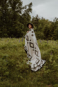 Load image into Gallery viewer, Cotacachi Aztec Reversible Blanket
