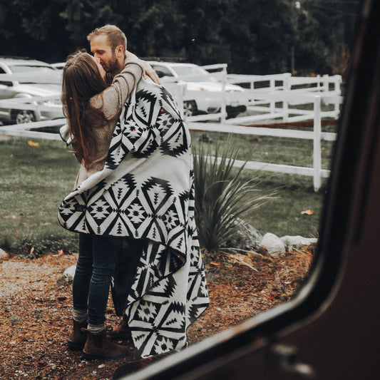 Zaruma Reversible Blanket