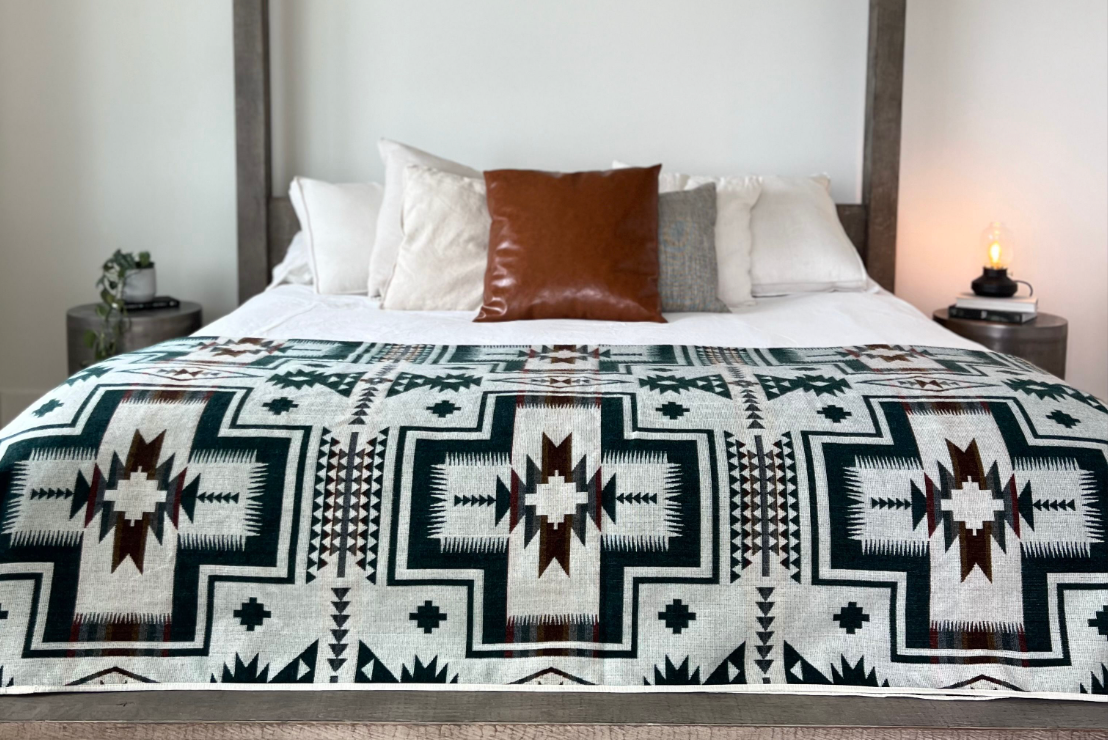 Best Blanket for Layered Bedding