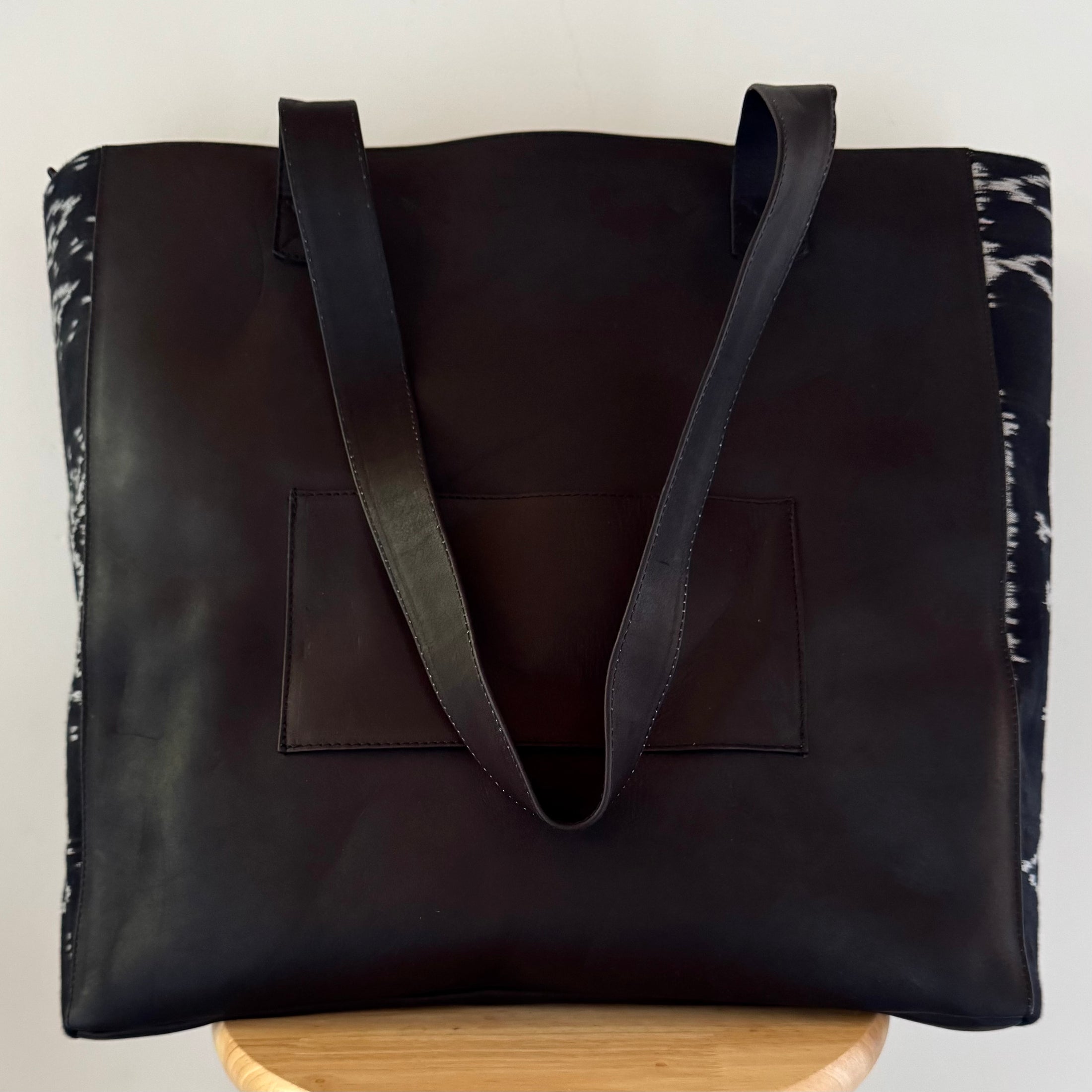Guate Carryall Tote Bag