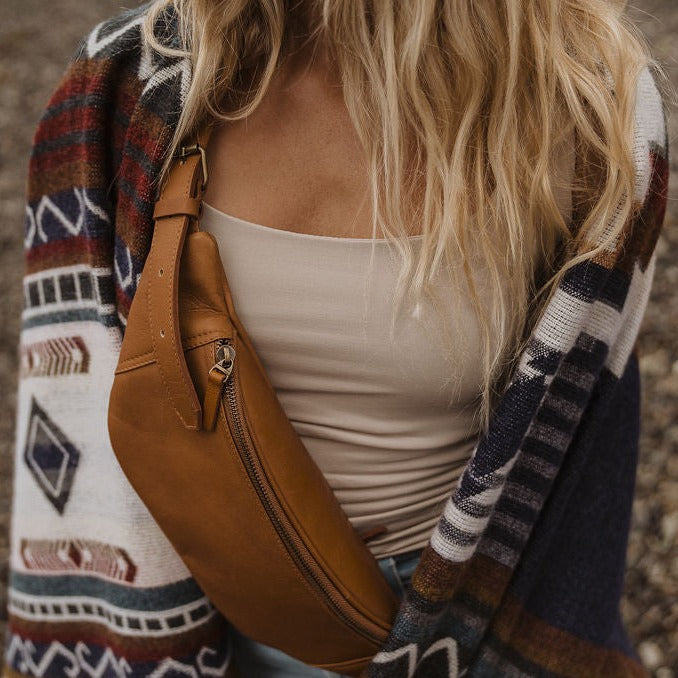 Cross body sling bag leather Clearance