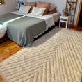 Load image into Gallery viewer, Bazma Handwoven Moroccan Wool Rug 5x8
