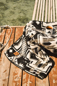 Load image into Gallery viewer, Tulcan Queen Blanket/2 Tulcan Pillow Covers Bundle
