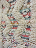 Load image into Gallery viewer, Tizi Handwoven Moroccan Wool Rug 3x5
