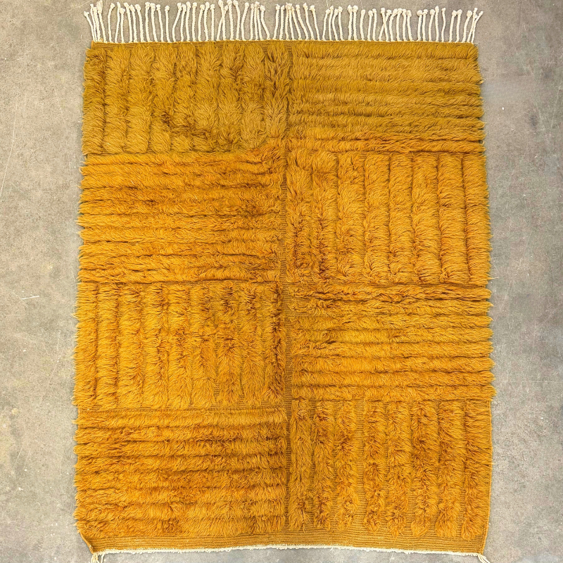 Lina Handwoven Moroccan Wool Rug 5x6