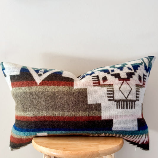 Tumbaco Lumbar Pillow Cover