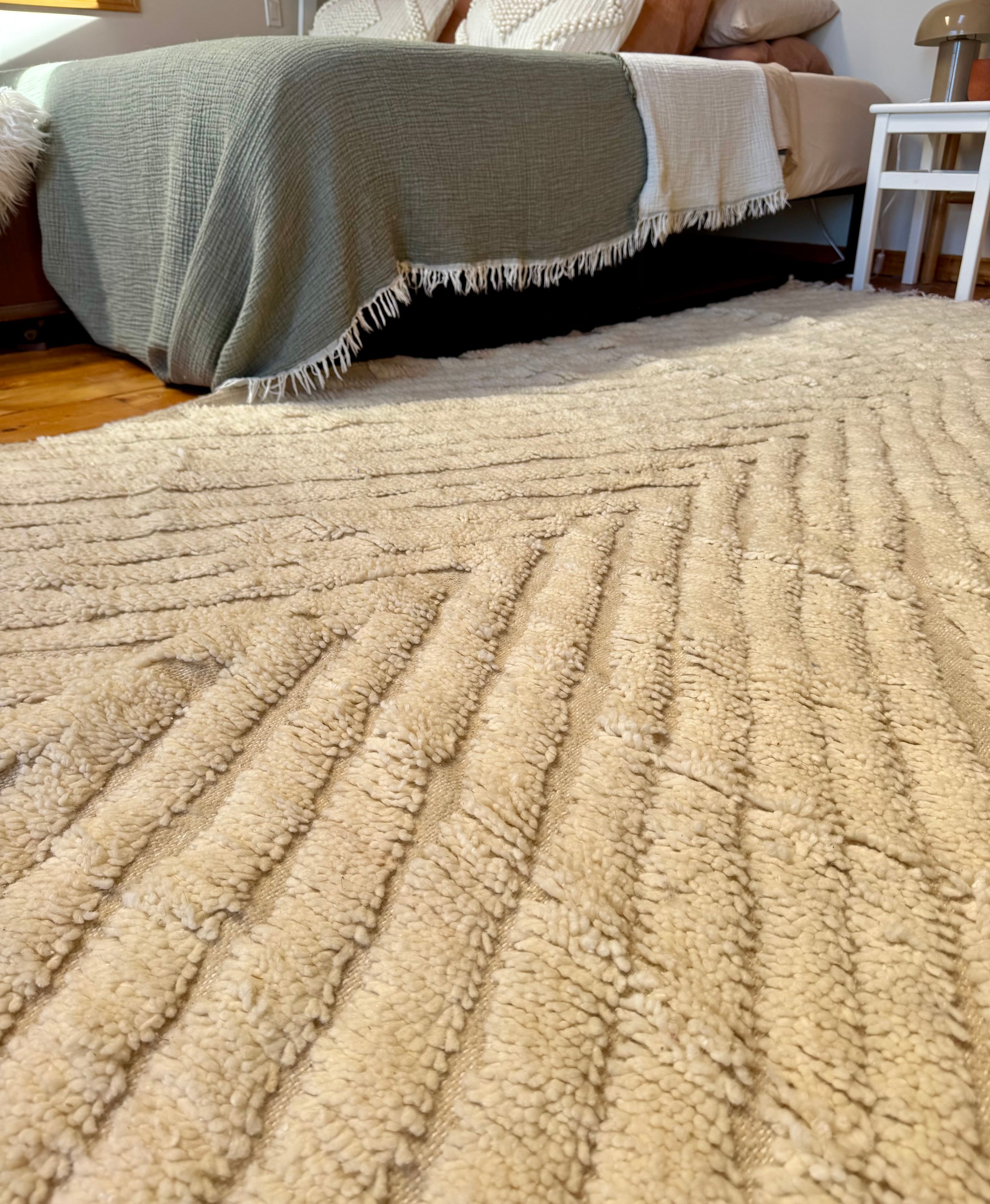 Bazma Handwoven Moroccan Wool Rug 5x8