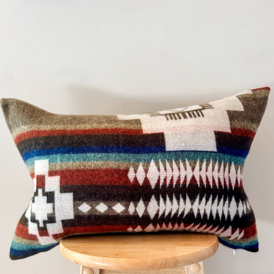 Tumbaco Lumbar Pillow Cover
