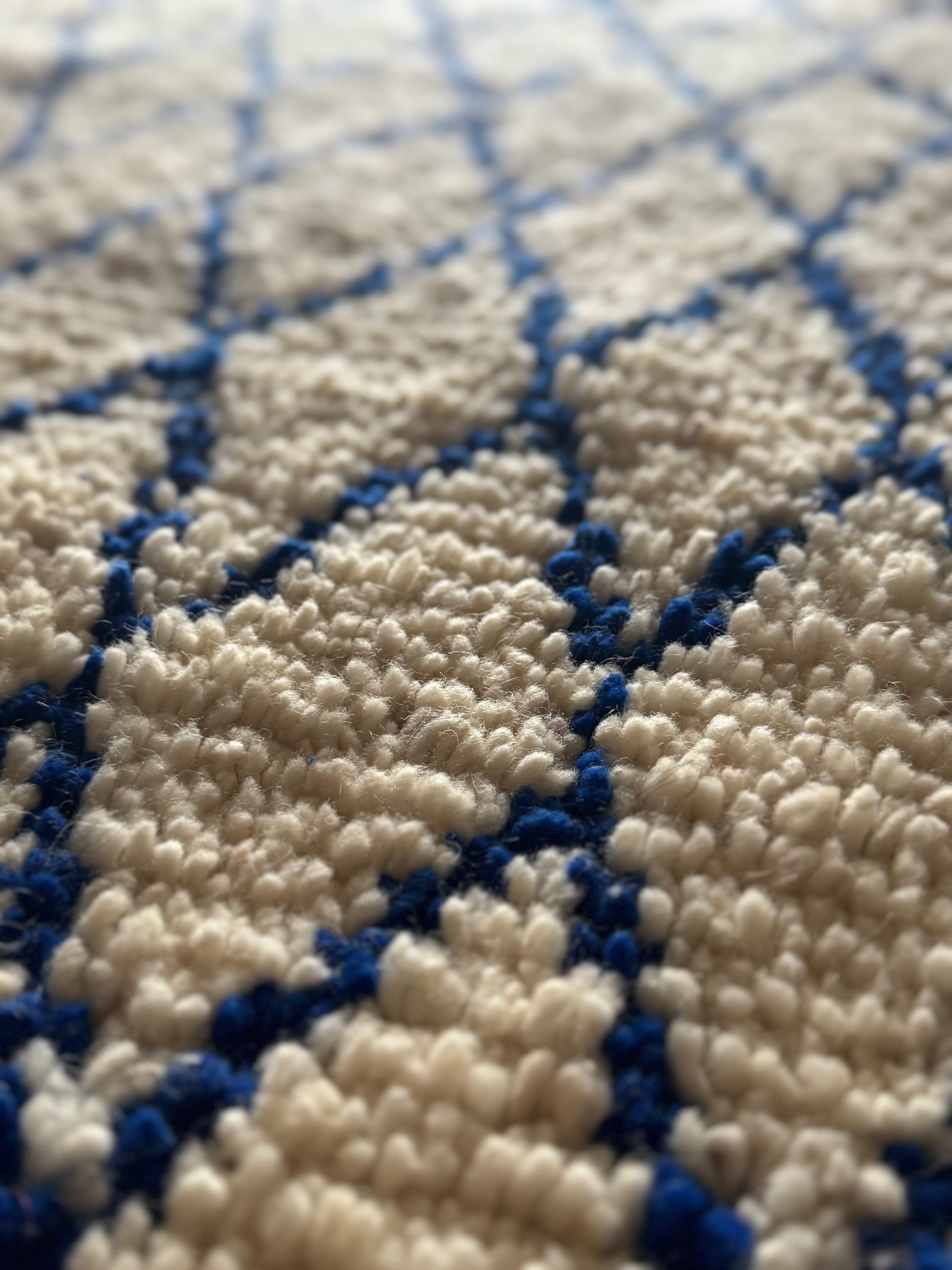 Massa Handwoven Moroccan Wool Rug 3x5