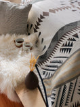 Load image into Gallery viewer, Guayaquil Queen Blanket/2 Guayaquil Grey Pillow Covers Bundle
