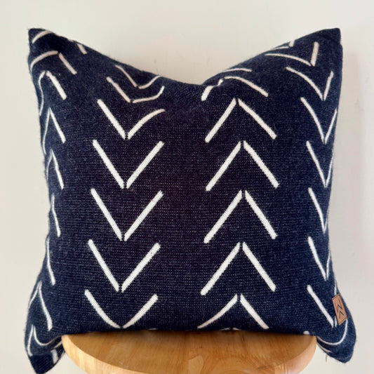 Nido Indigo Pillow Cover
