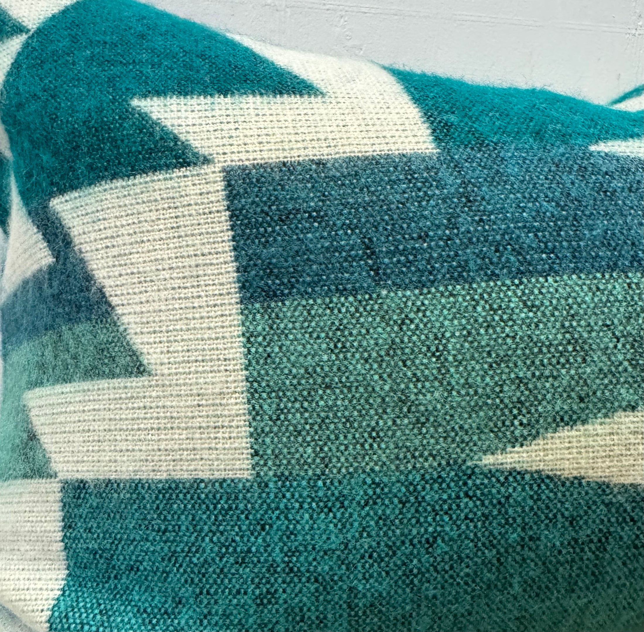 Manta Triangles Lumbar Pillow Cover