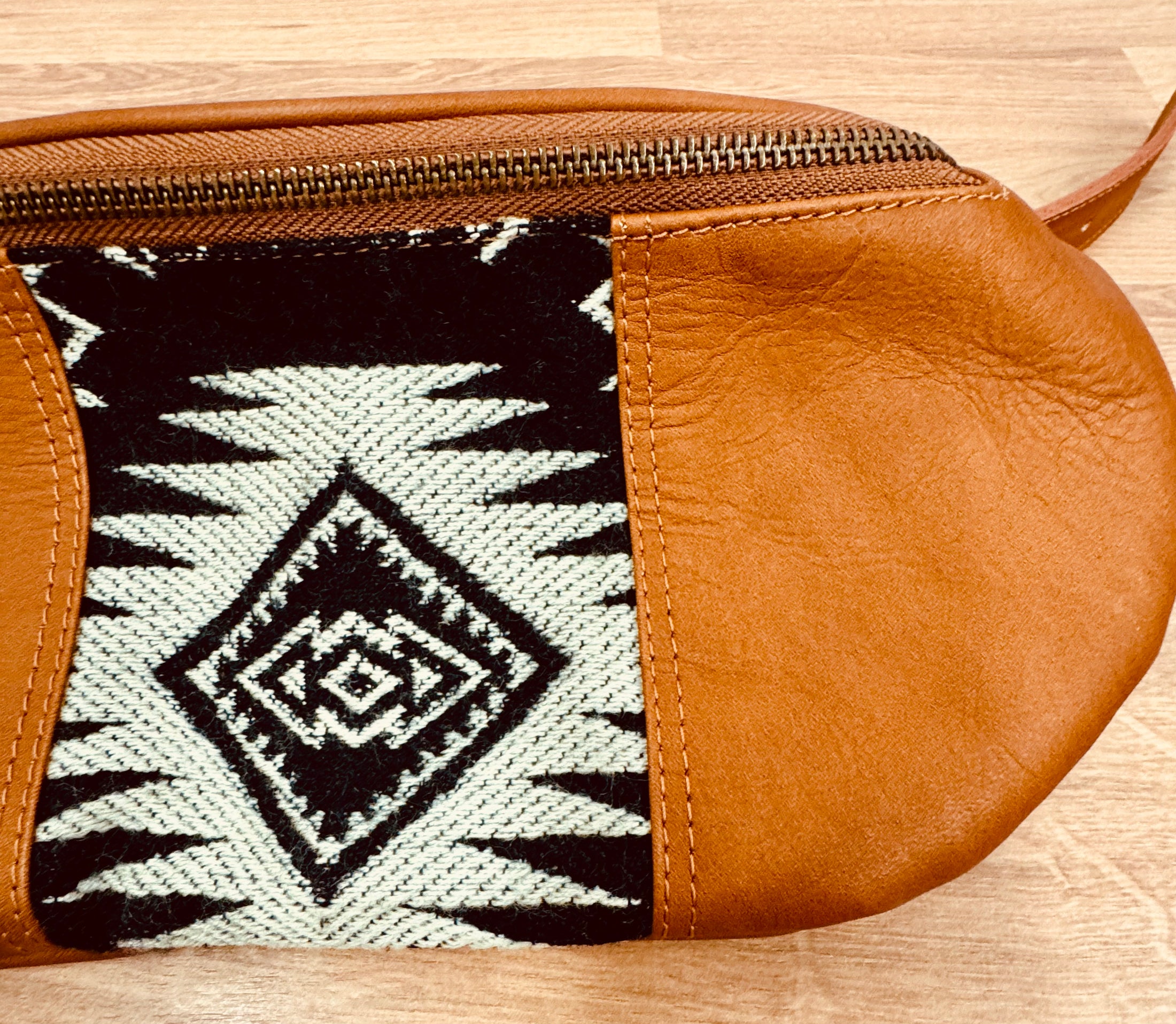 Toluca Leather Crossbody Travel Sling Bag
